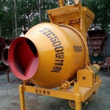  开原市金牛建筑机械厂 主营 混凝土搅拌机 水泥搅